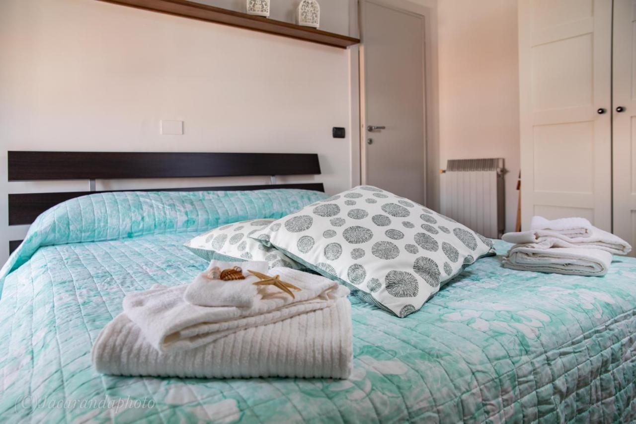 Ferienwohnung Torre Della Darsena Viareggio Exterior foto